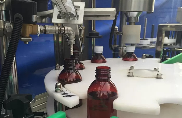 Équipement de remplissage de bouteilles de 200 ml 500 ml